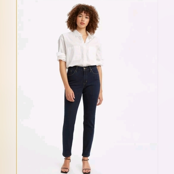 Levi’s Classic Mid Rise Skinny Jeans size 33 Dark wash Cotton Blend Casual - Picture 3 of 8